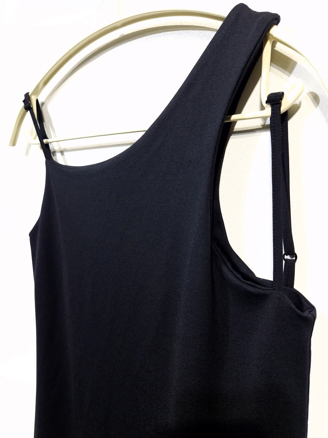 YUSE 유즈 쓰리 스트랩 사이드집 롱드레스 상품이미지7