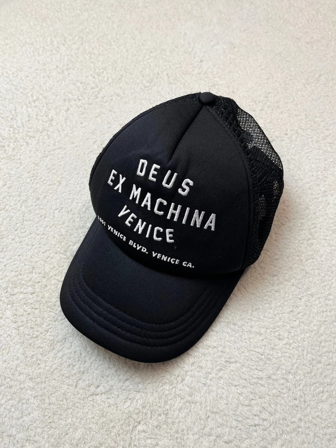 데우스 엑스 마키나 베니스 어드레스 트러커 캡 블랙 A1654 상품이미지1