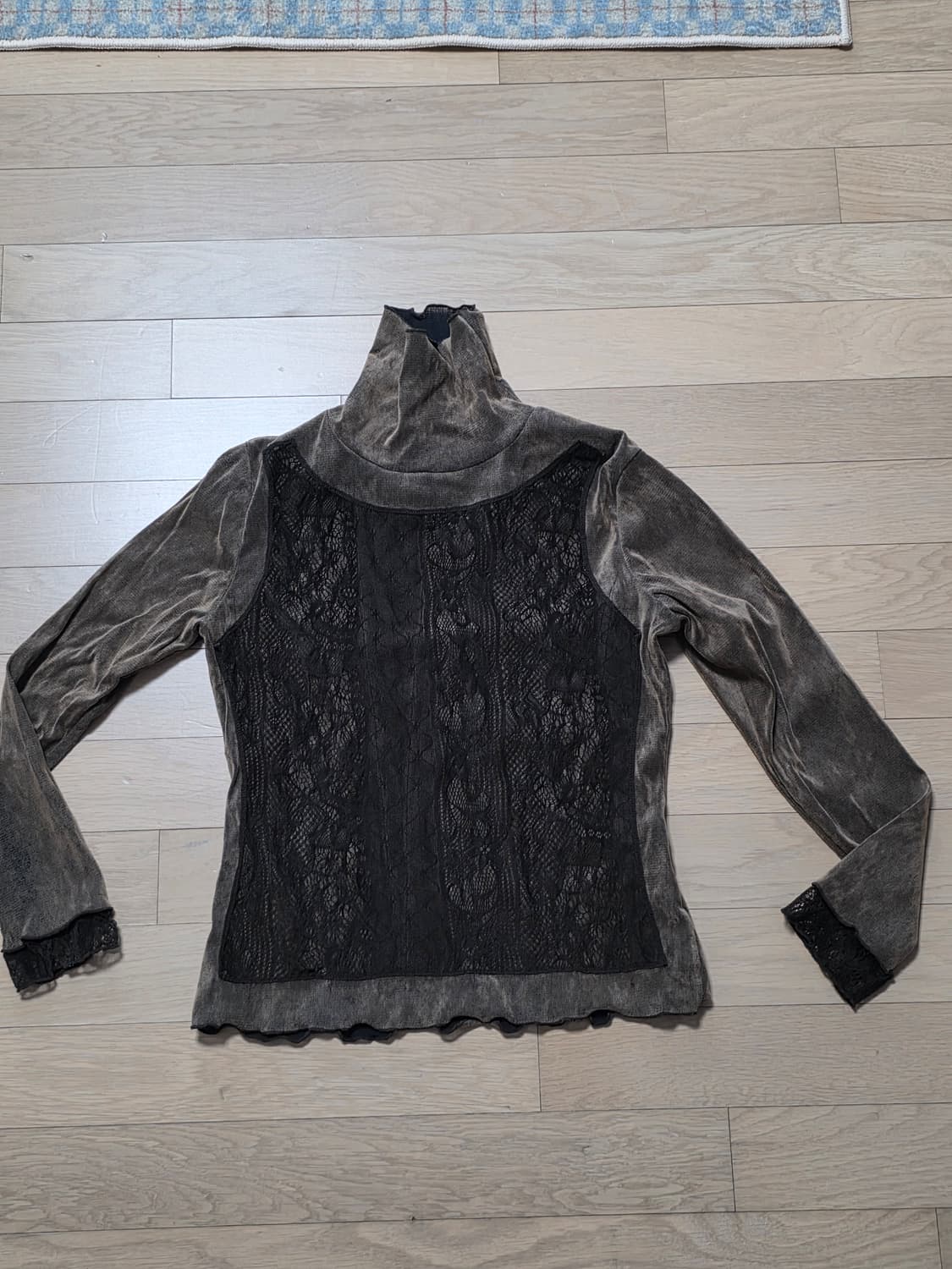 빈티지 브라운 레이스 긴팔 티셔츠 상품이미지1