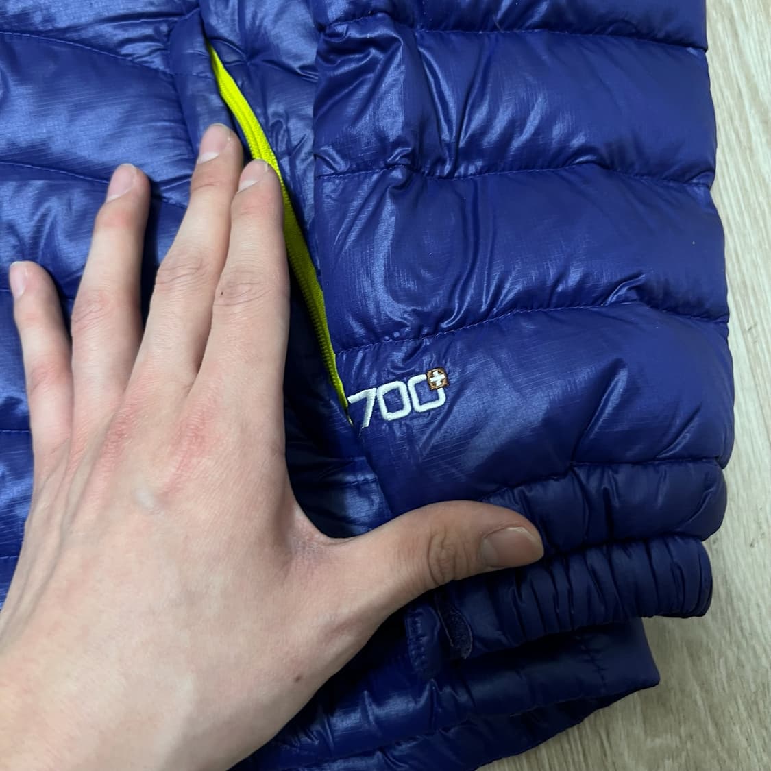 아이더 라이트 구스다운 700 경량패딩 M/95  상품이미지4