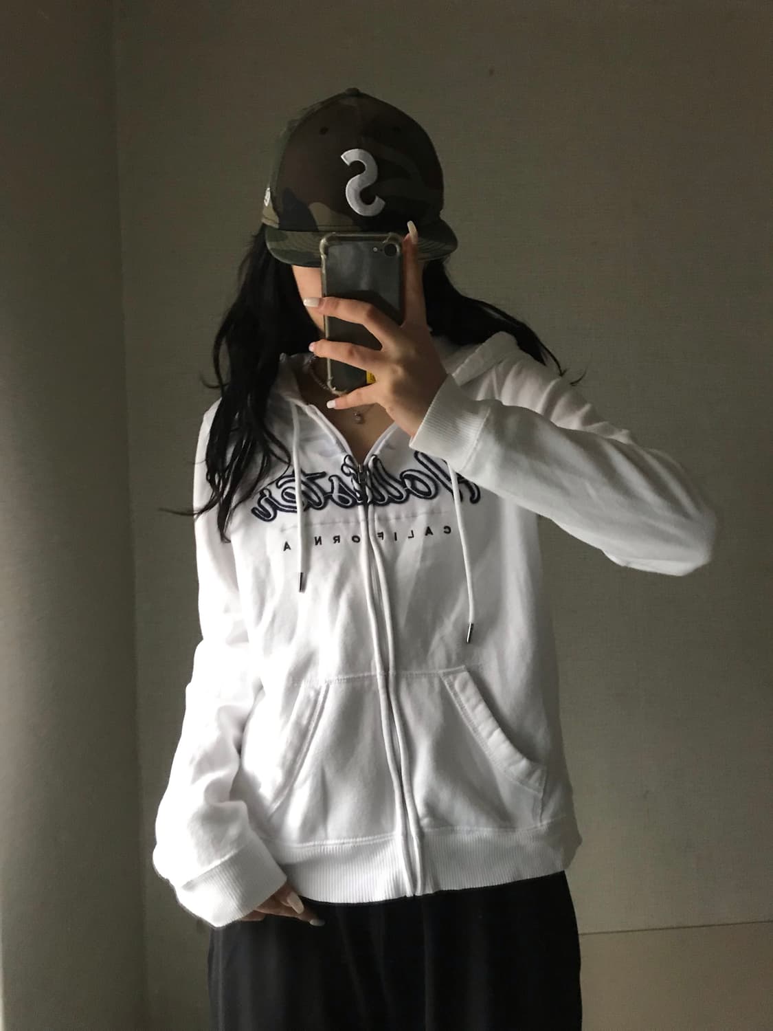 홀리스터 화이트 후드집업 상품이미지1