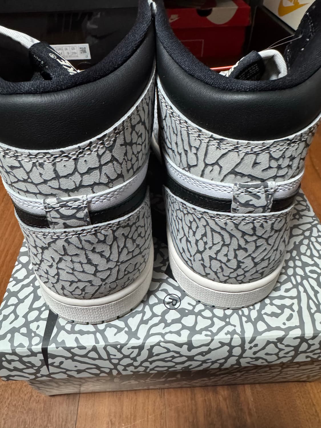 정품새제품 나이키 조던1 하이 OG 화이트시멘트 270mm 상품이미지4