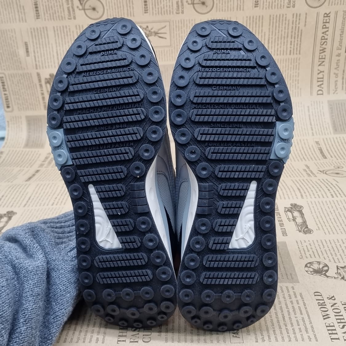 푸마 와일드 라이더 여성운동화230  상품이미지3