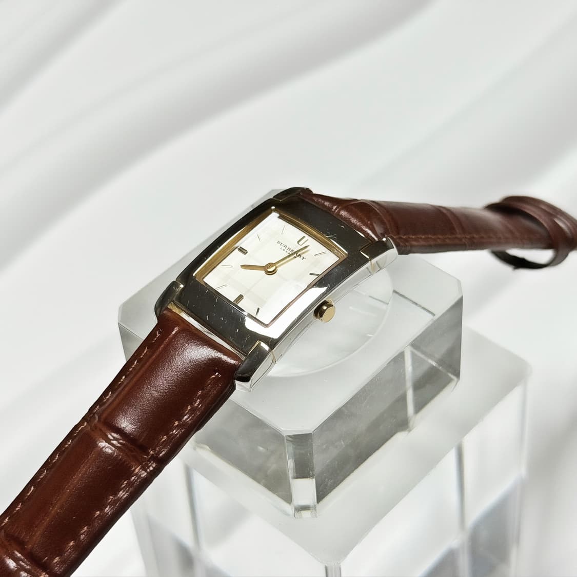 빈티지 Burberry 버버리 런던 빈티지 시그니처 체크 탱크 워치 상품이미지5