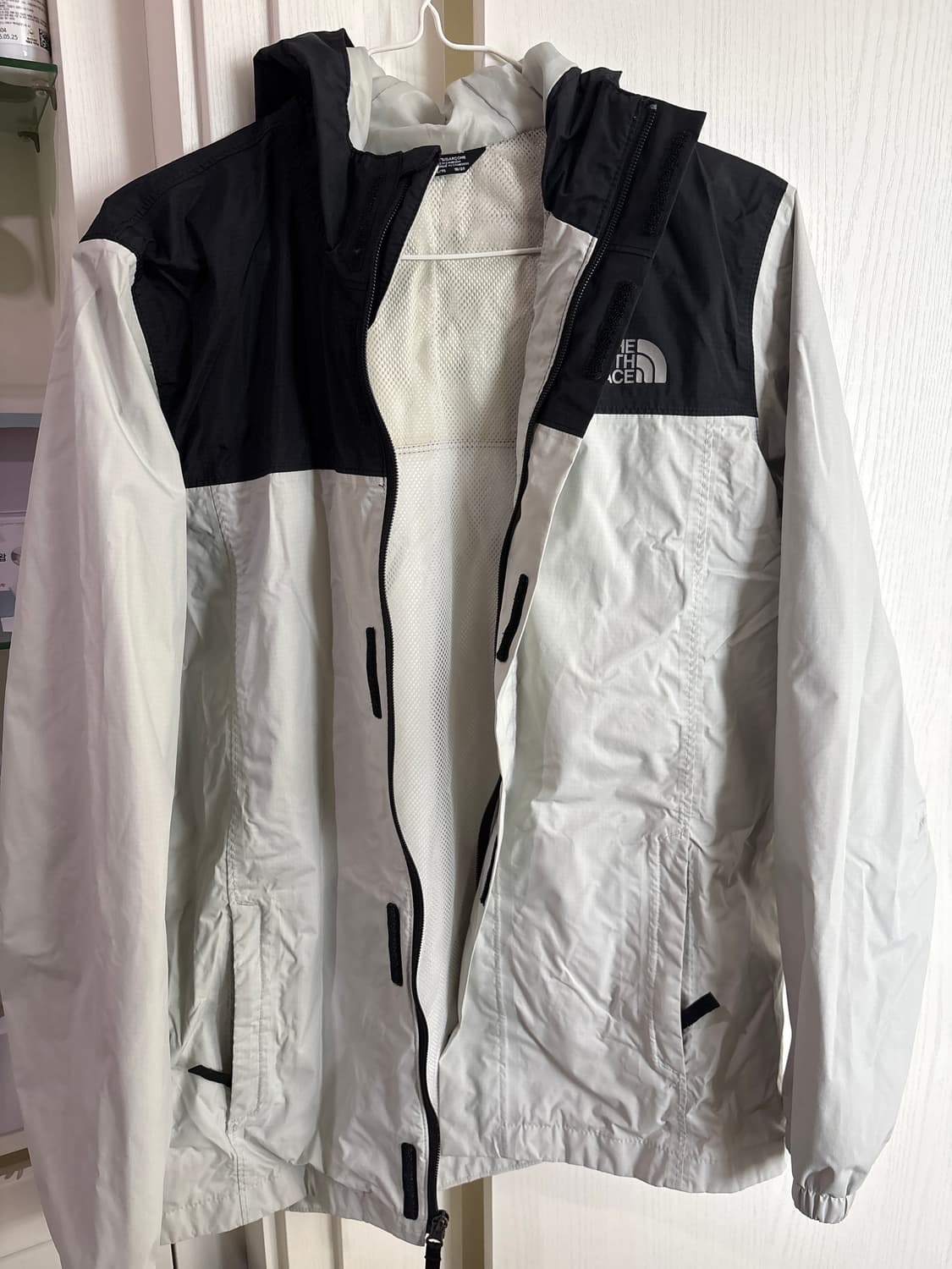 노스페이스 바람막이 상품이미지1