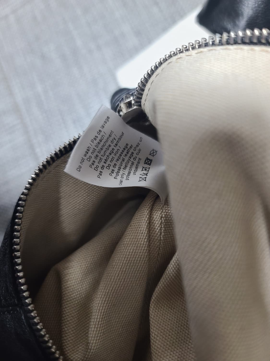 르메르 크루아상 블랙 라지 크로스백 숄더백 상품이미지8