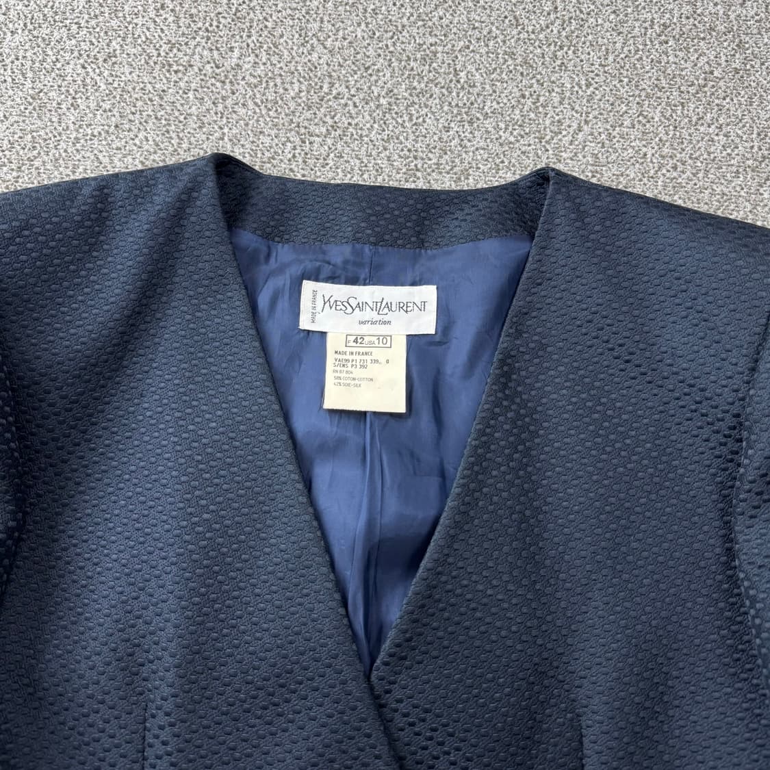 입생로랑 금장버튼 자켓 상품이미지3