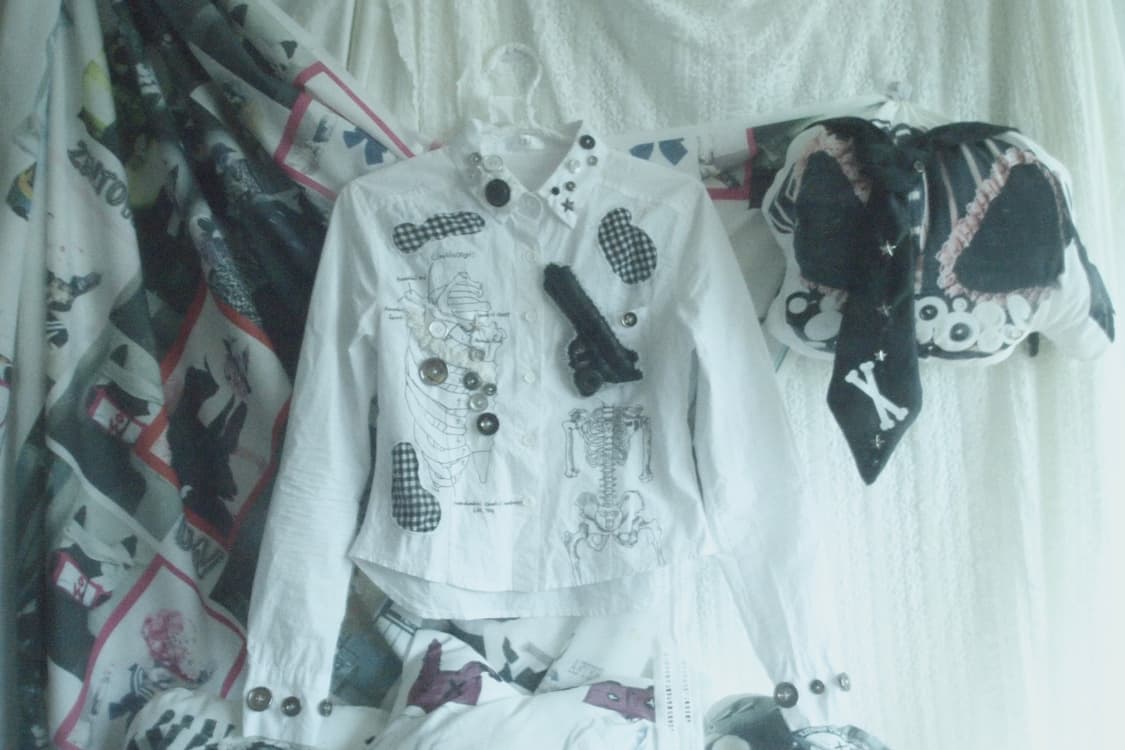 Gun brooch/Science anatomy hole shirt 상품이미지8