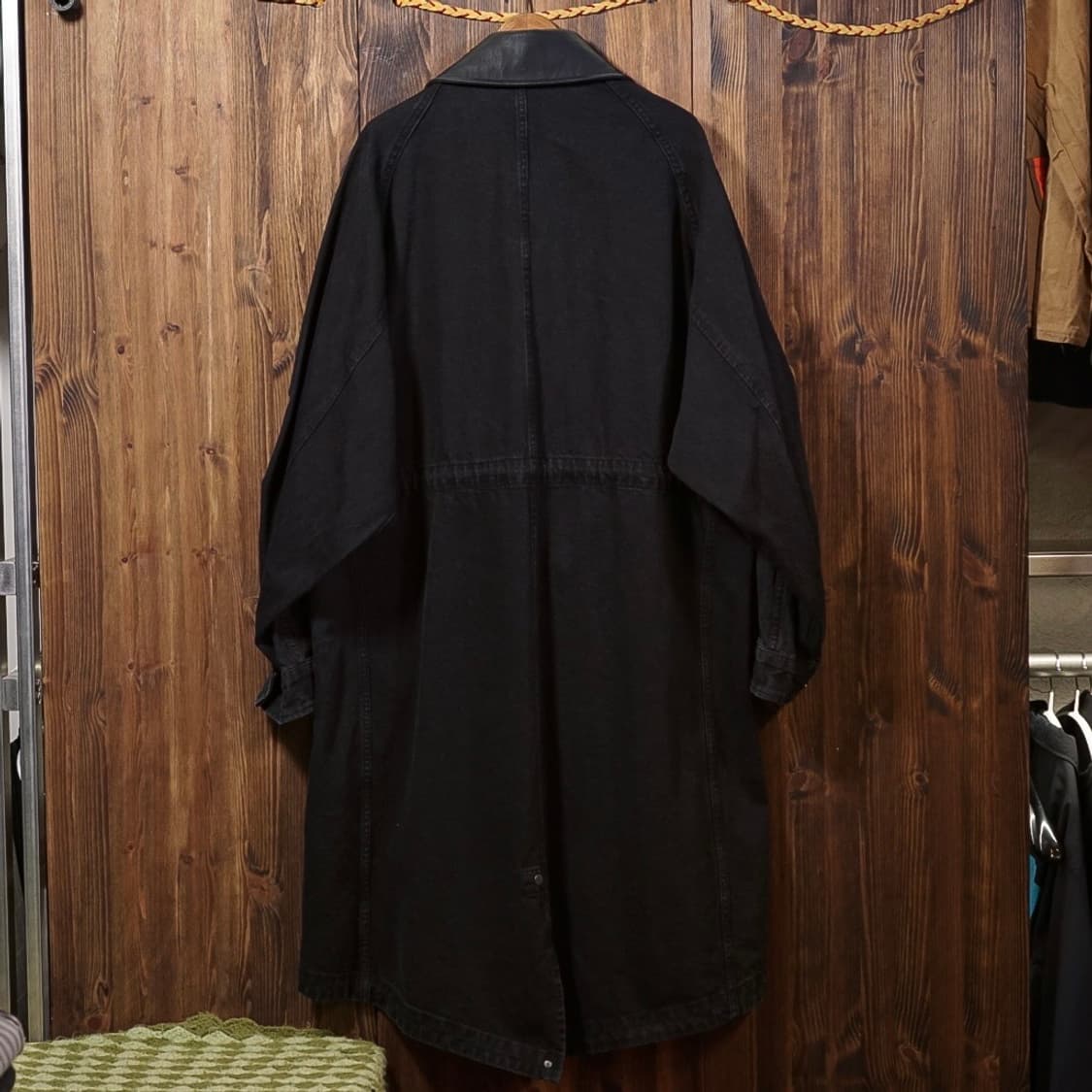 송지오 옴므 레더 디테쳐블 데님 코트 상품이미지5