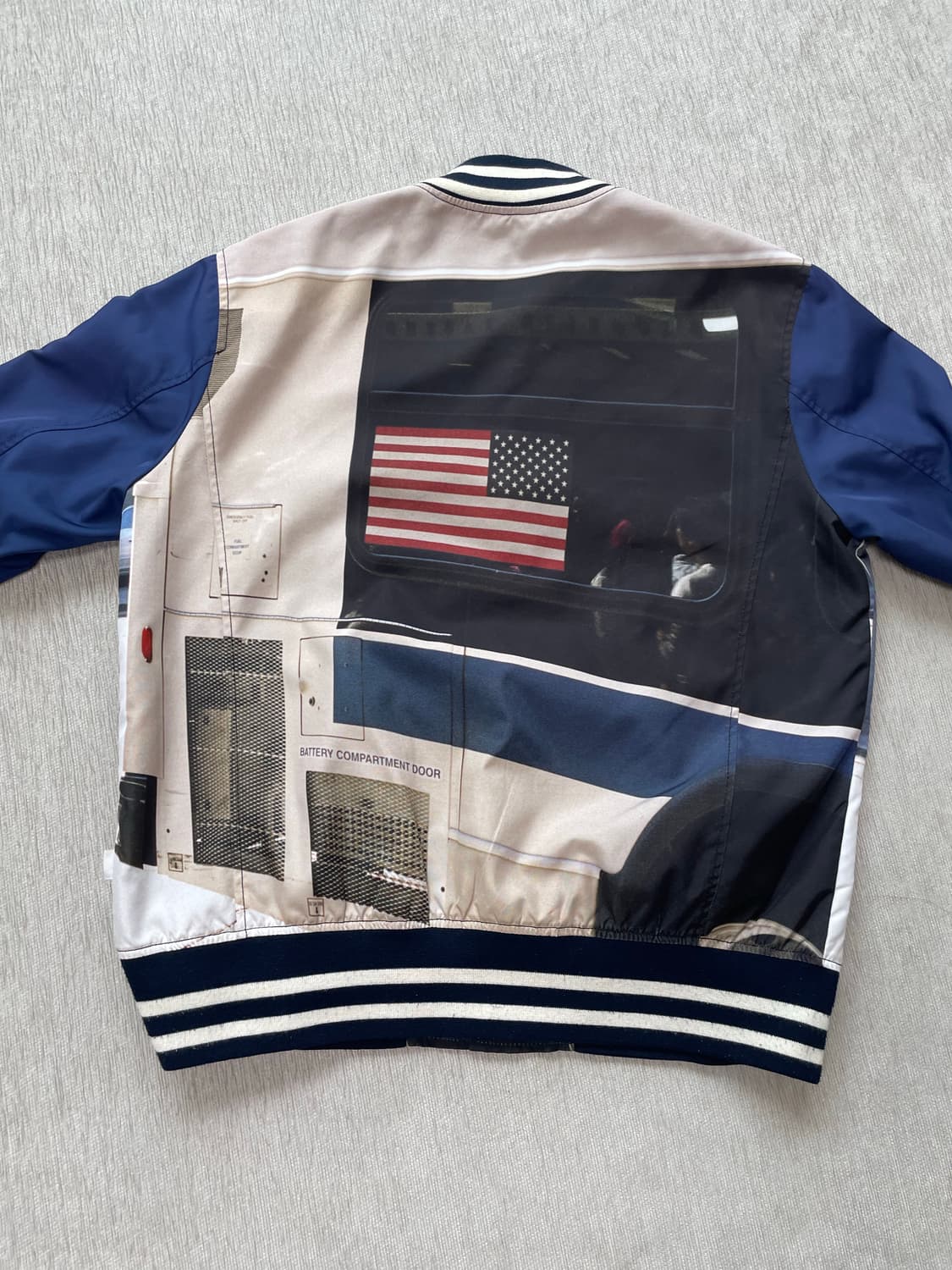 디스이즈네버뎃 바시티 자켓 희귀템 상품이미지2