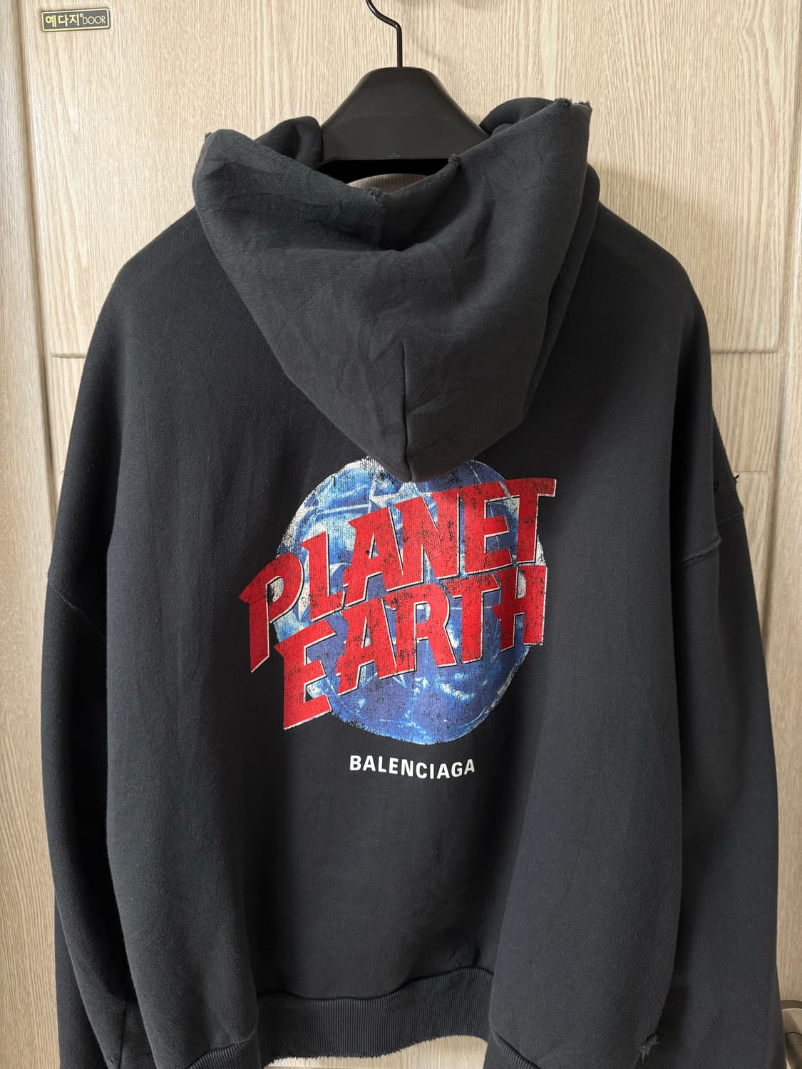 발렌시아가 플래닛어스 후드집업 L 상품이미지2