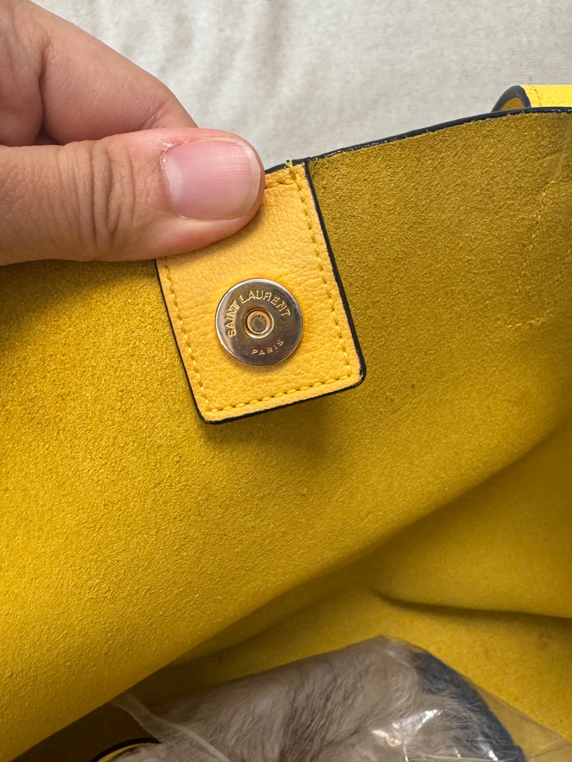 생로랑 옐로우 쇼퍼백 상품이미지5
