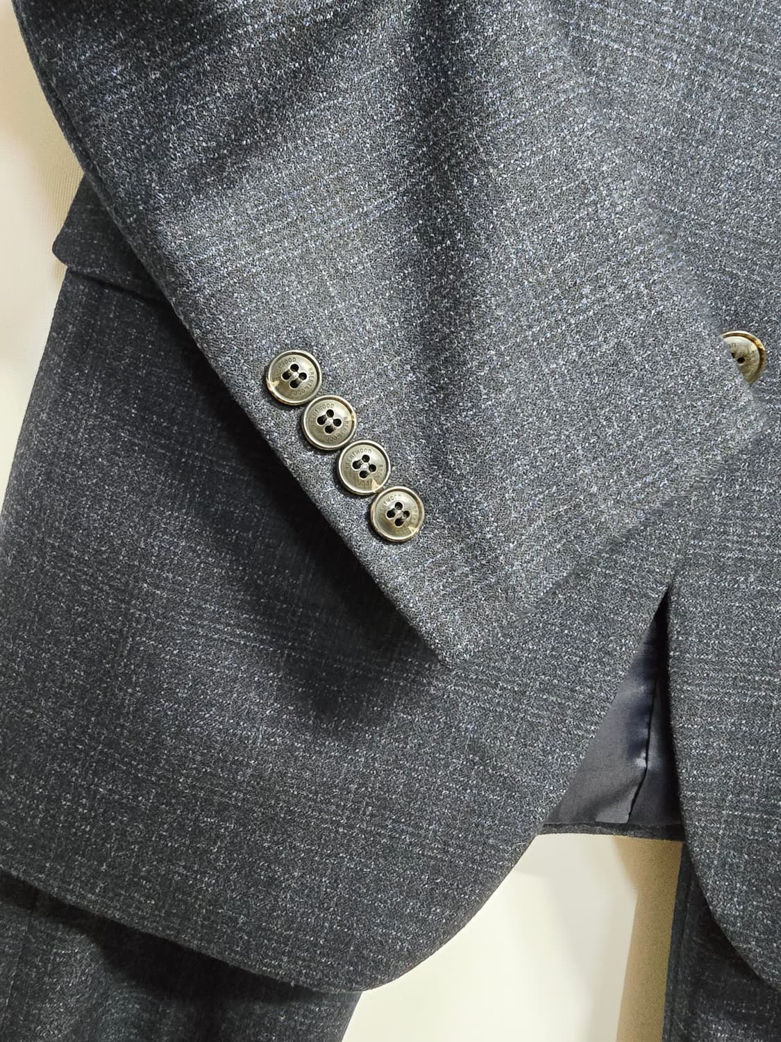 코오롱 브렌우드 슬림핏 네이비 체크 정장 세트 상품이미지2