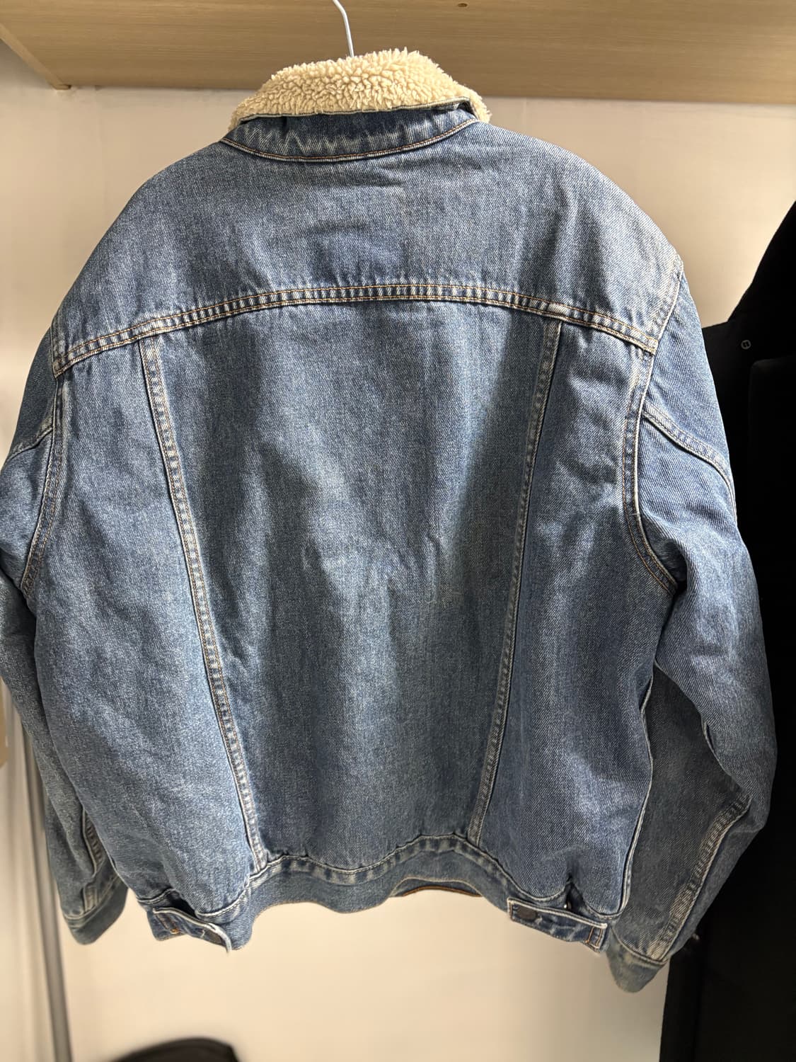 리바이스 쉐르파 트러커 자켓 상품이미지2