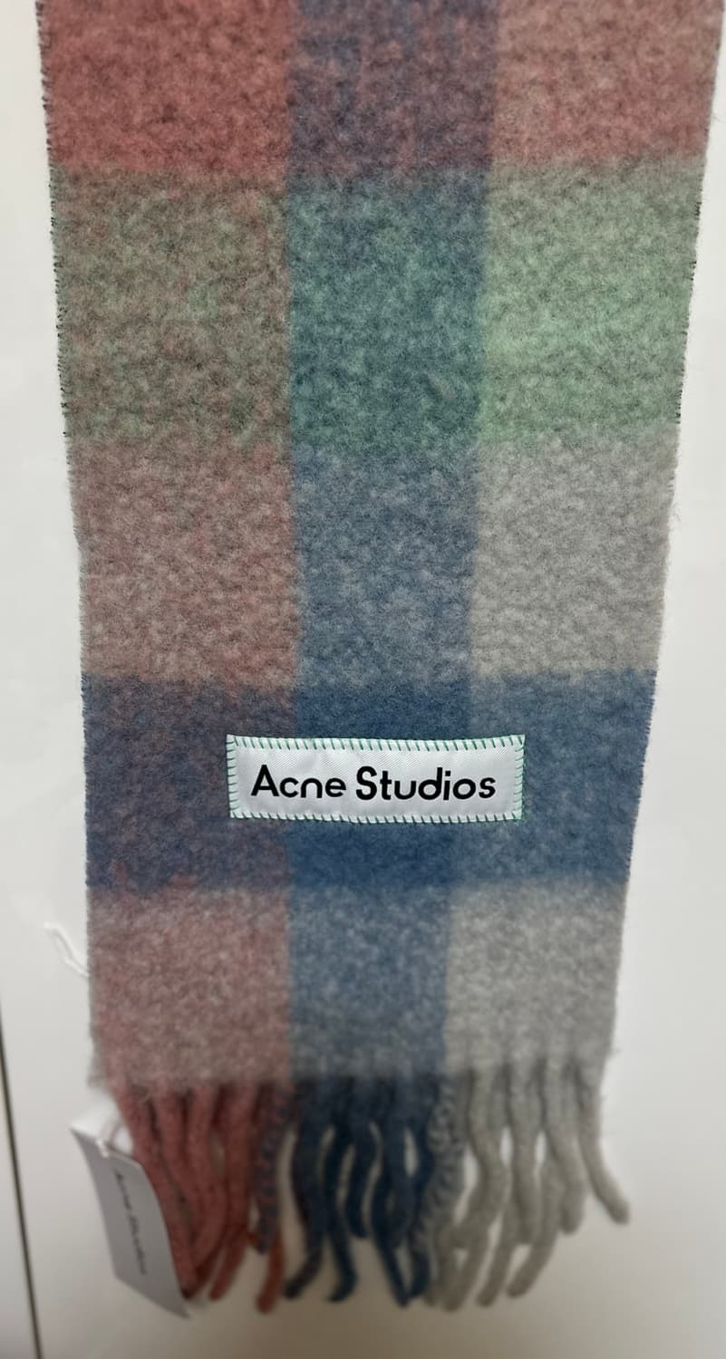아크네 스튜디오 알파카모헤어울멀티체크남여공용 머플러 정품 상품이미지3