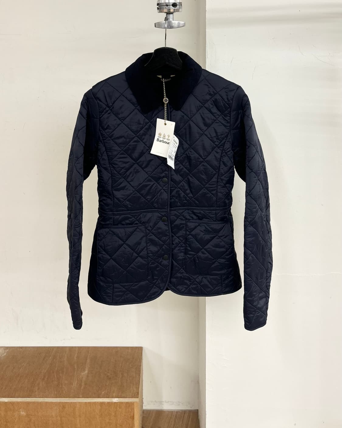 바버 네이비 데브론 퀄팅 자켓 상품이미지1