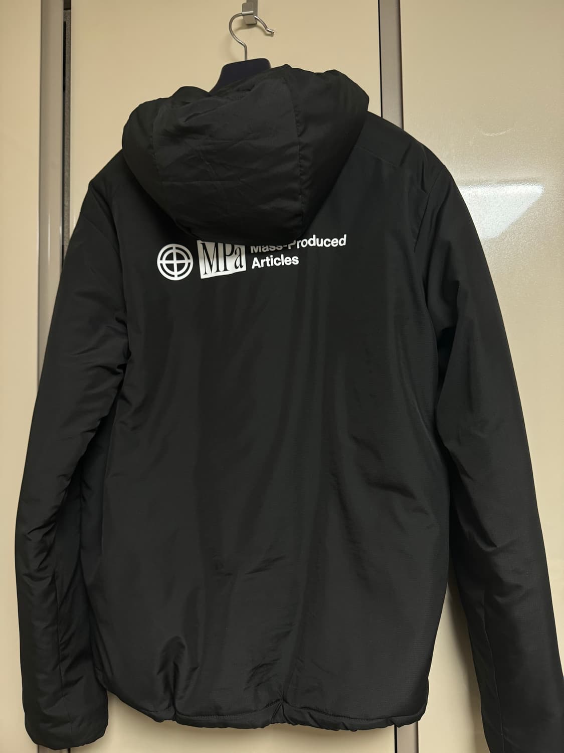 플라스틱 프로덕트 경량패딩 상품이미지2