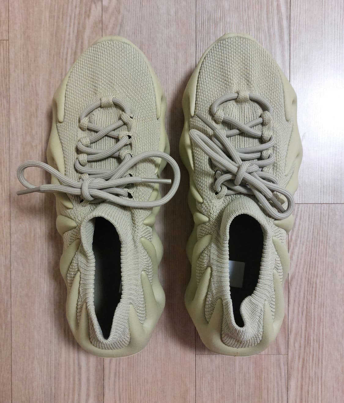 아디다스 이지 450 레진 상품이미지3