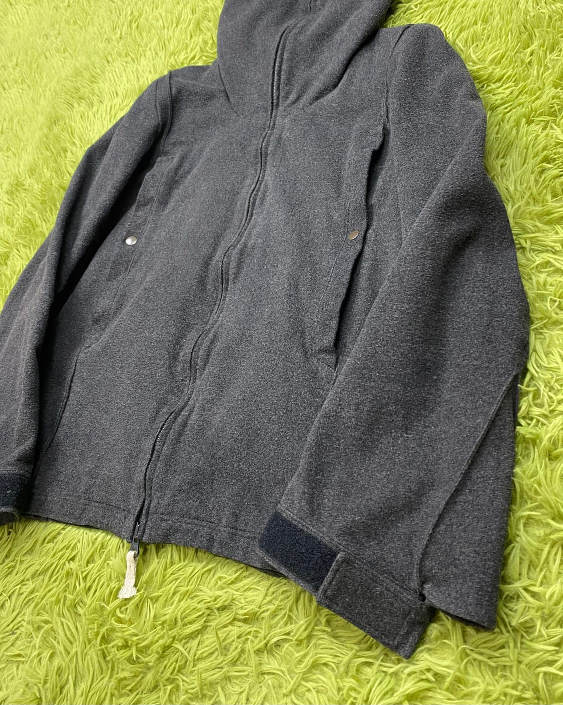 뷰티 비스트 99 AW 컬렉션 “Sunflowers” 닌자 하이 넥 자켓 상품이미지6