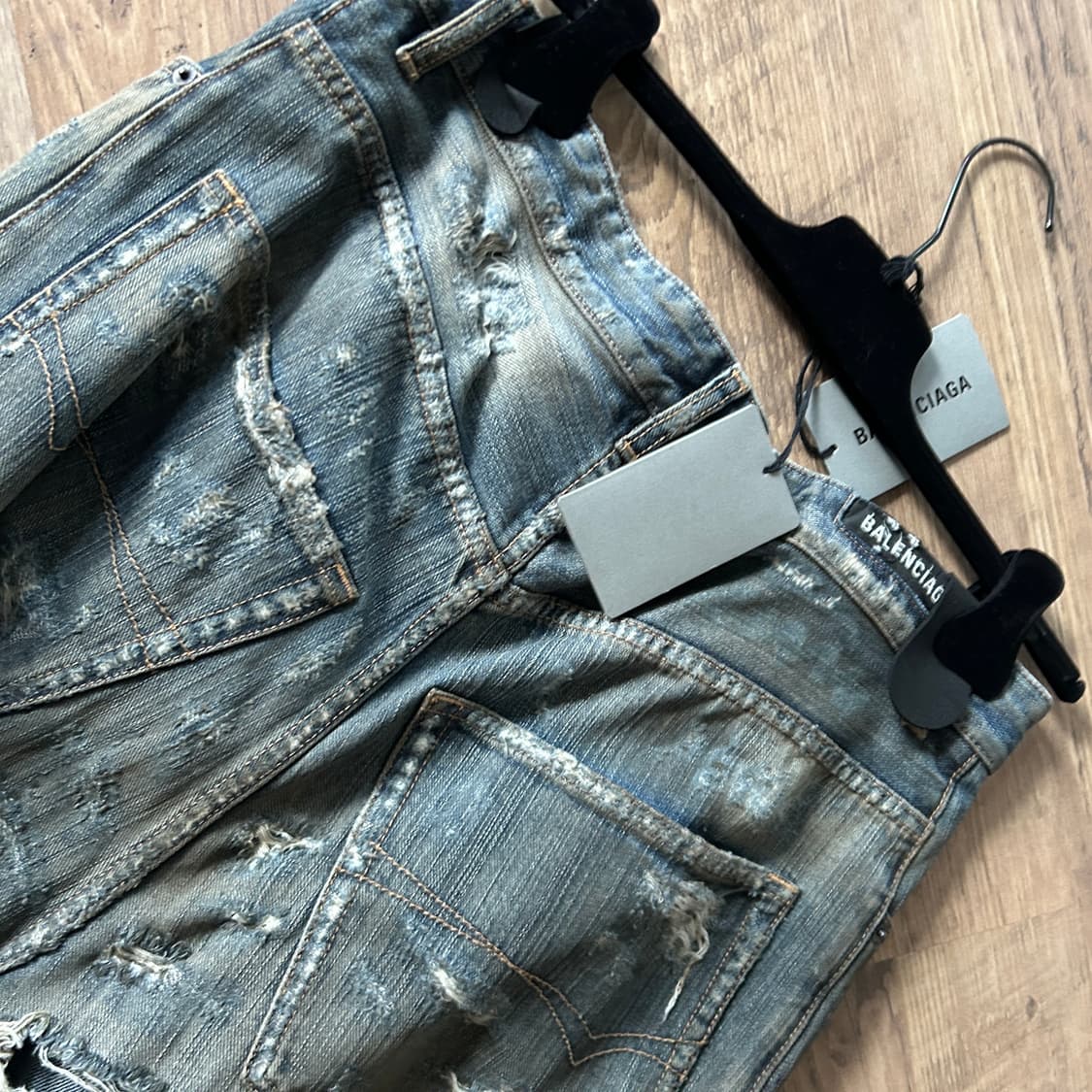 발렌시아가 슈퍼 디스트로이드 데님팬츠 상품이미지6