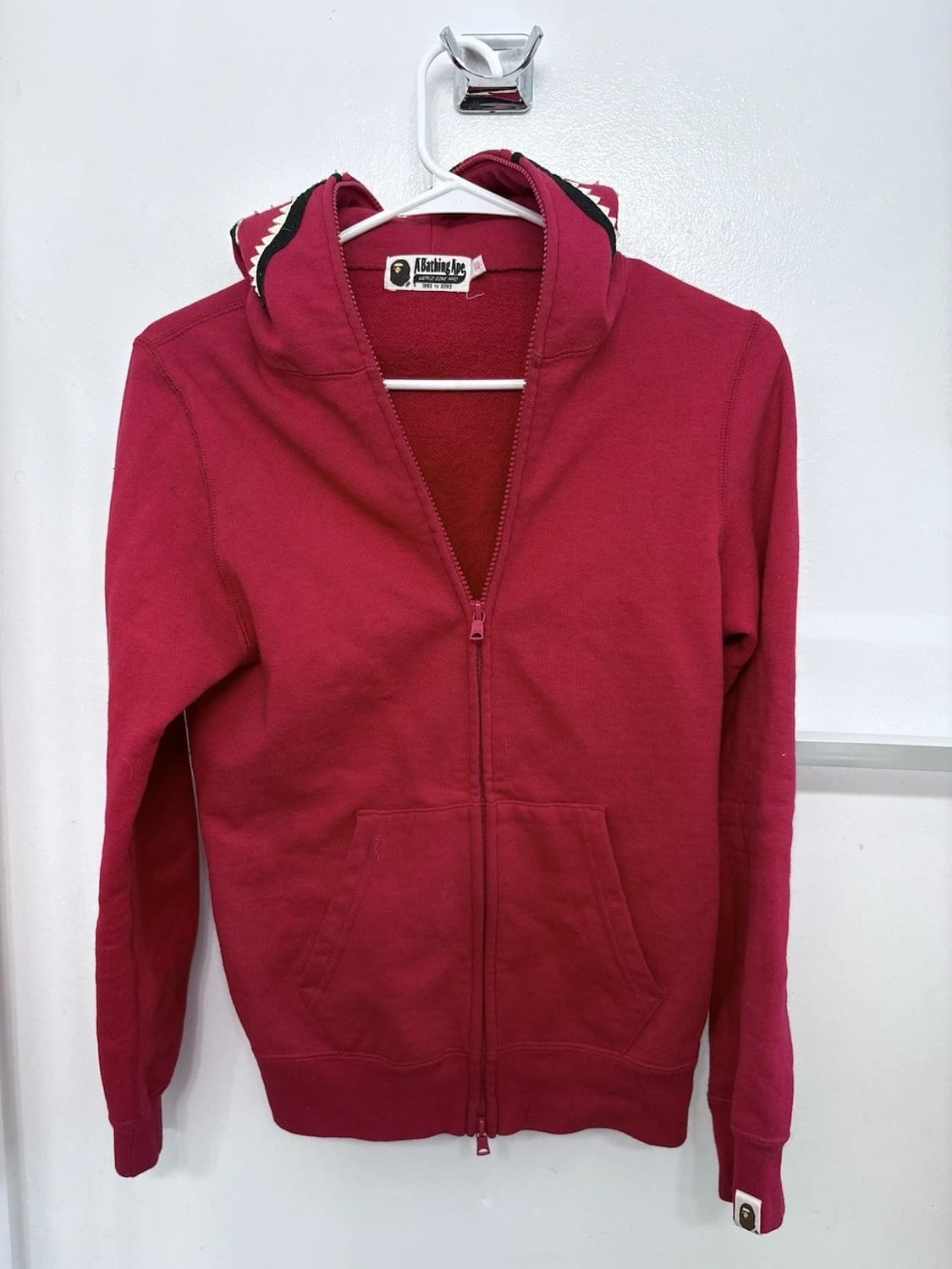 베이프 샤크 풀 집 후드집업 레드 상품이미지2