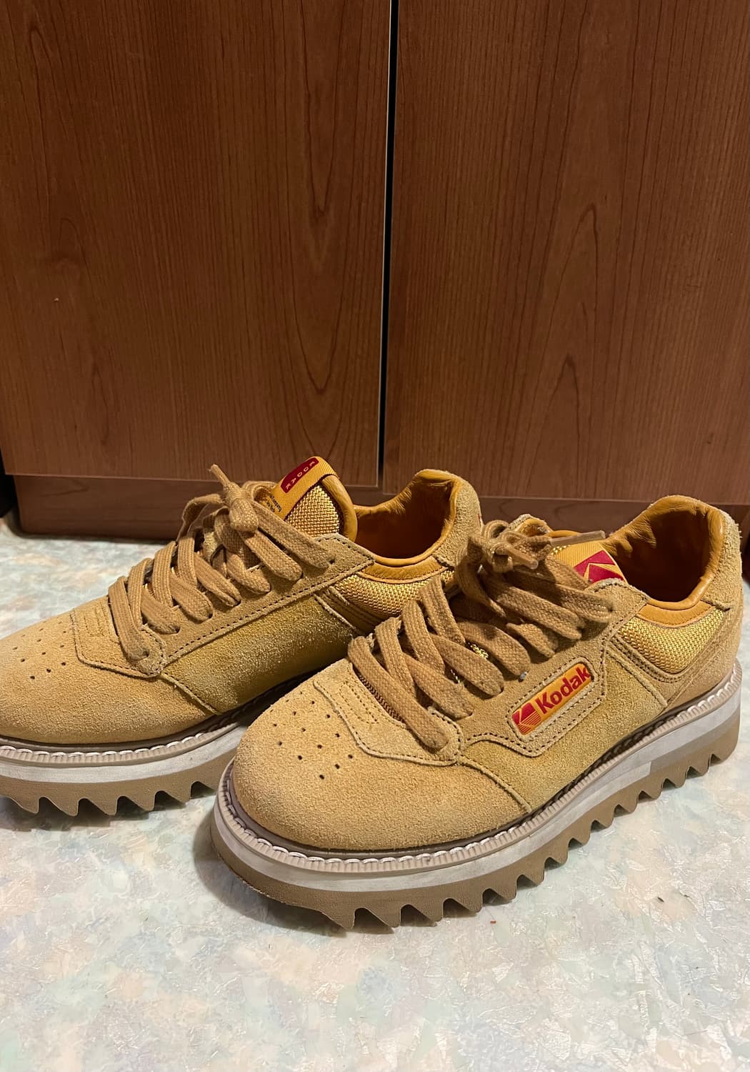 코닥 정품 코스 오버 클래식 샤크솔 비브람 슈즈 상품이미지2