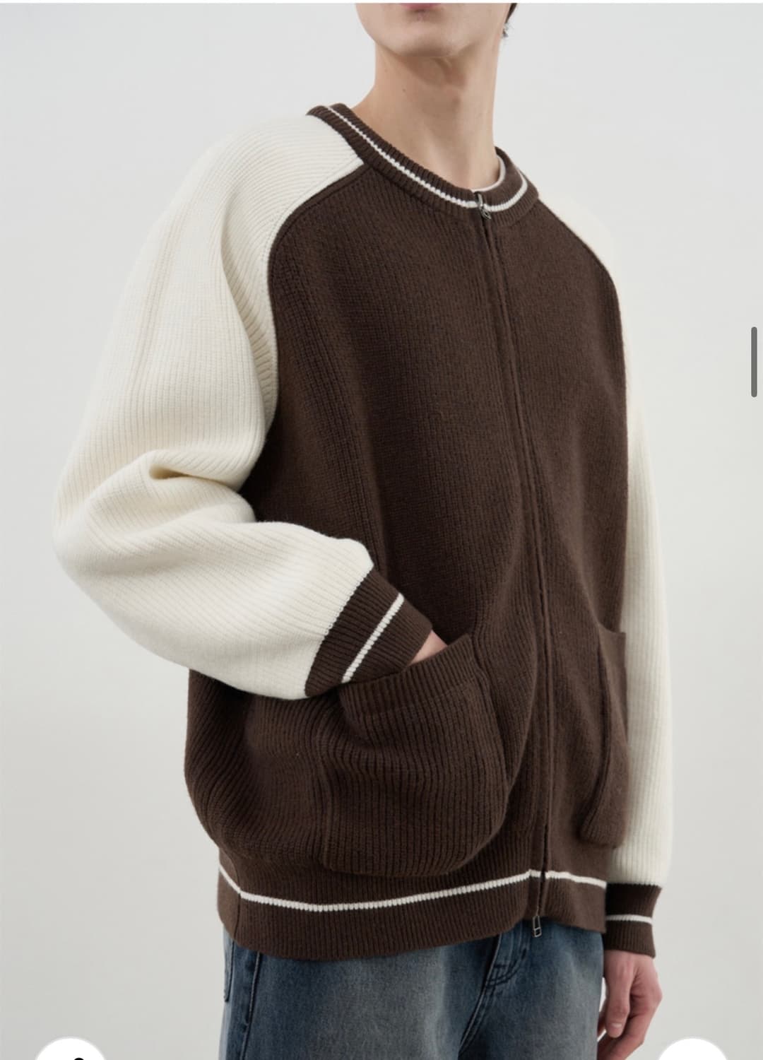 (새상품)(XL) 드로우핏 바시티 벌룬 투웨이 집업 니트 [BROWN] 상품이미지5