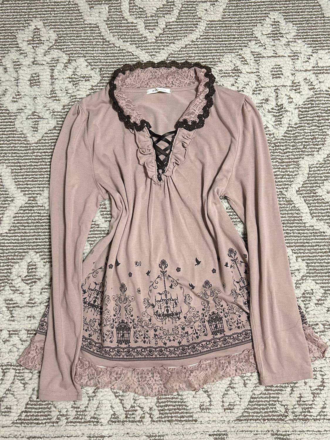 엑시즈팜 초코딸기 레이스 롱슬리브 상품이미지1