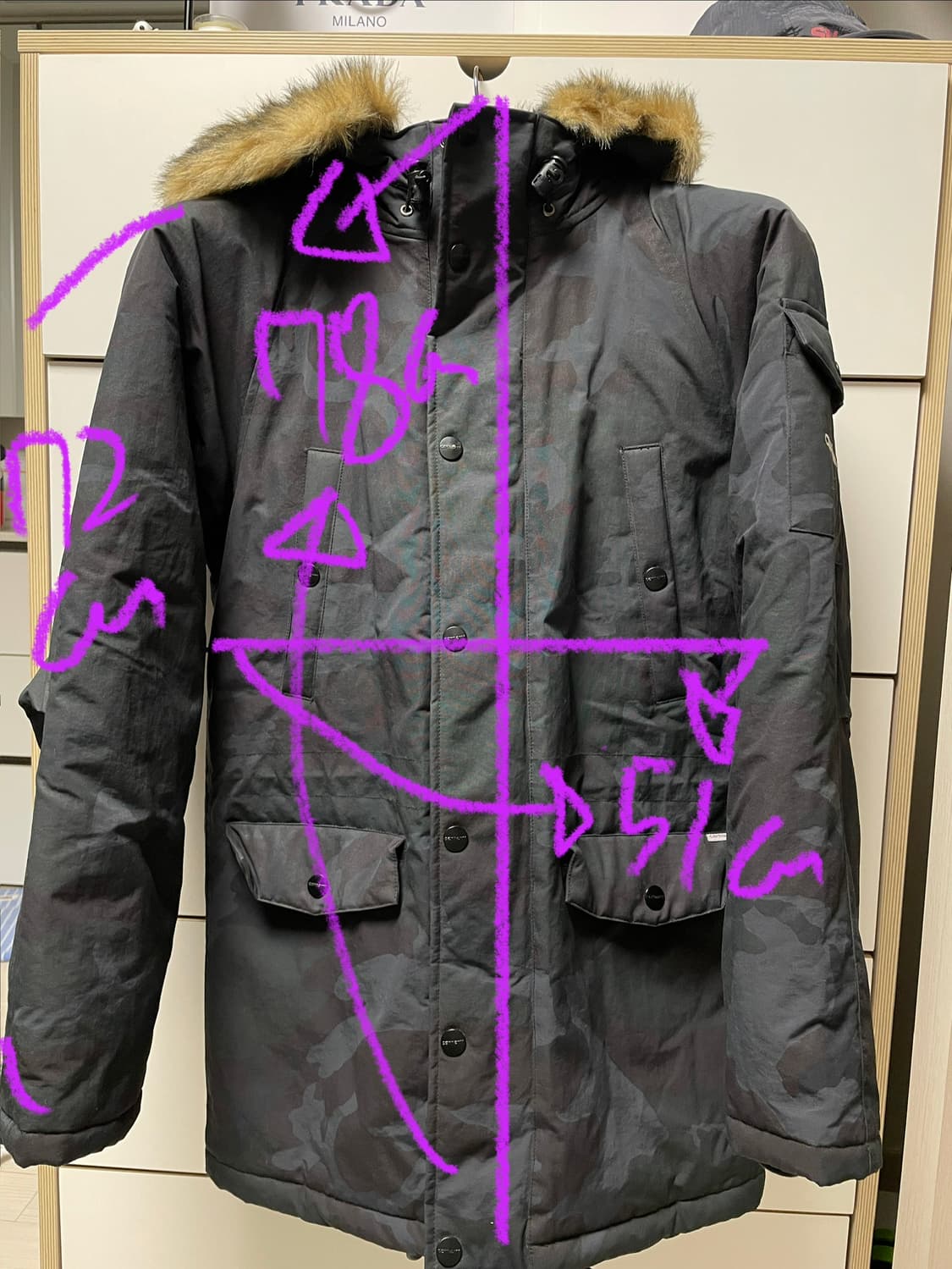 칼하트 앵커리지 카모플라쥬 패딩 파카 XS사이즈 상품이미지1