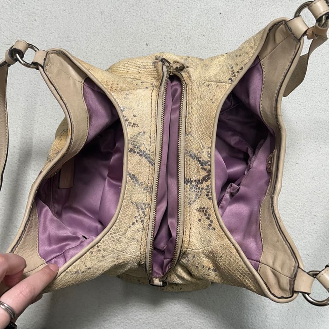 코치 매디슨 매기 숄더백 상품이미지6