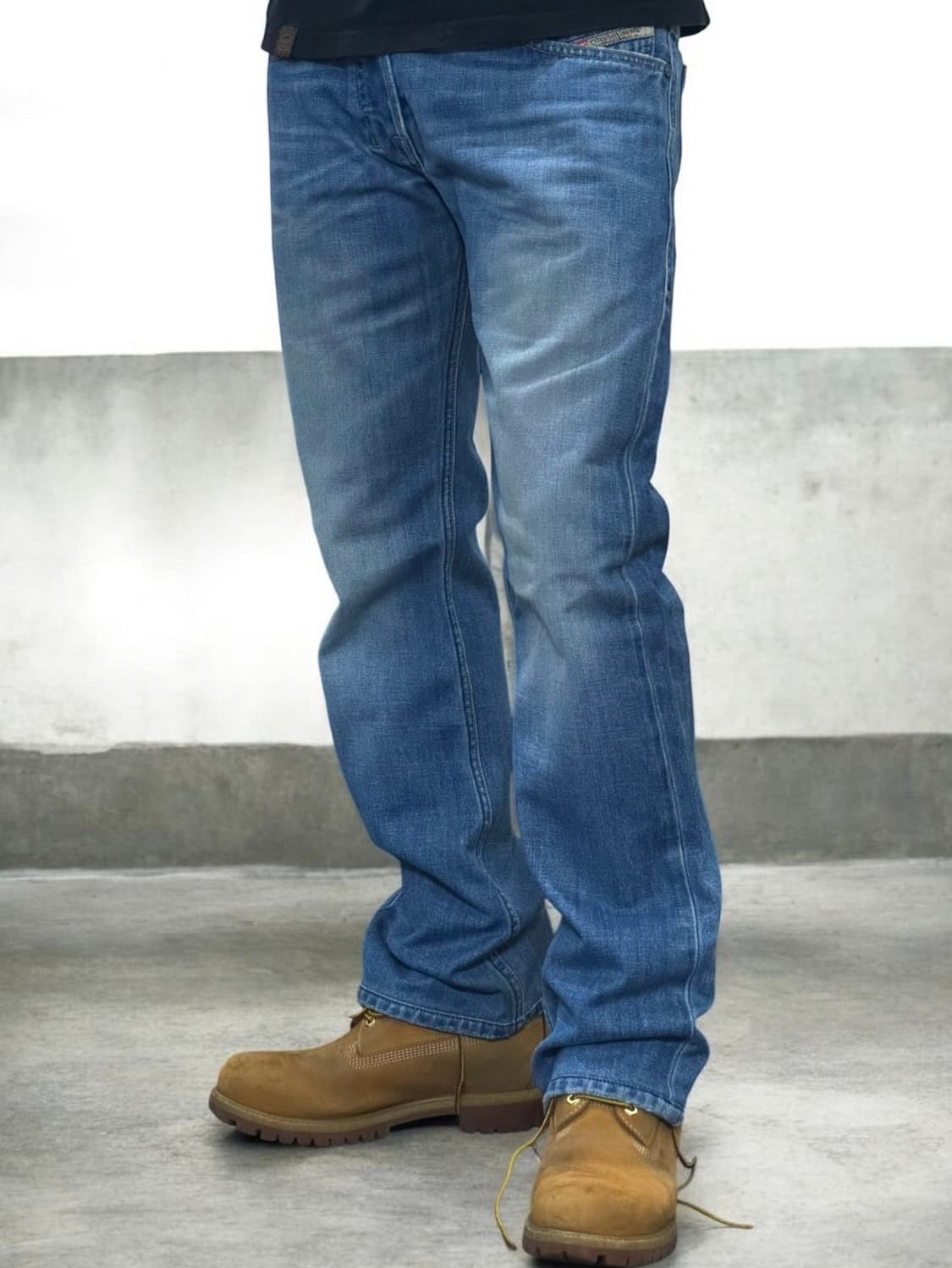 디젤 자티니 인디고 플레어 부츠컷 데님팬츠 상품이미지2