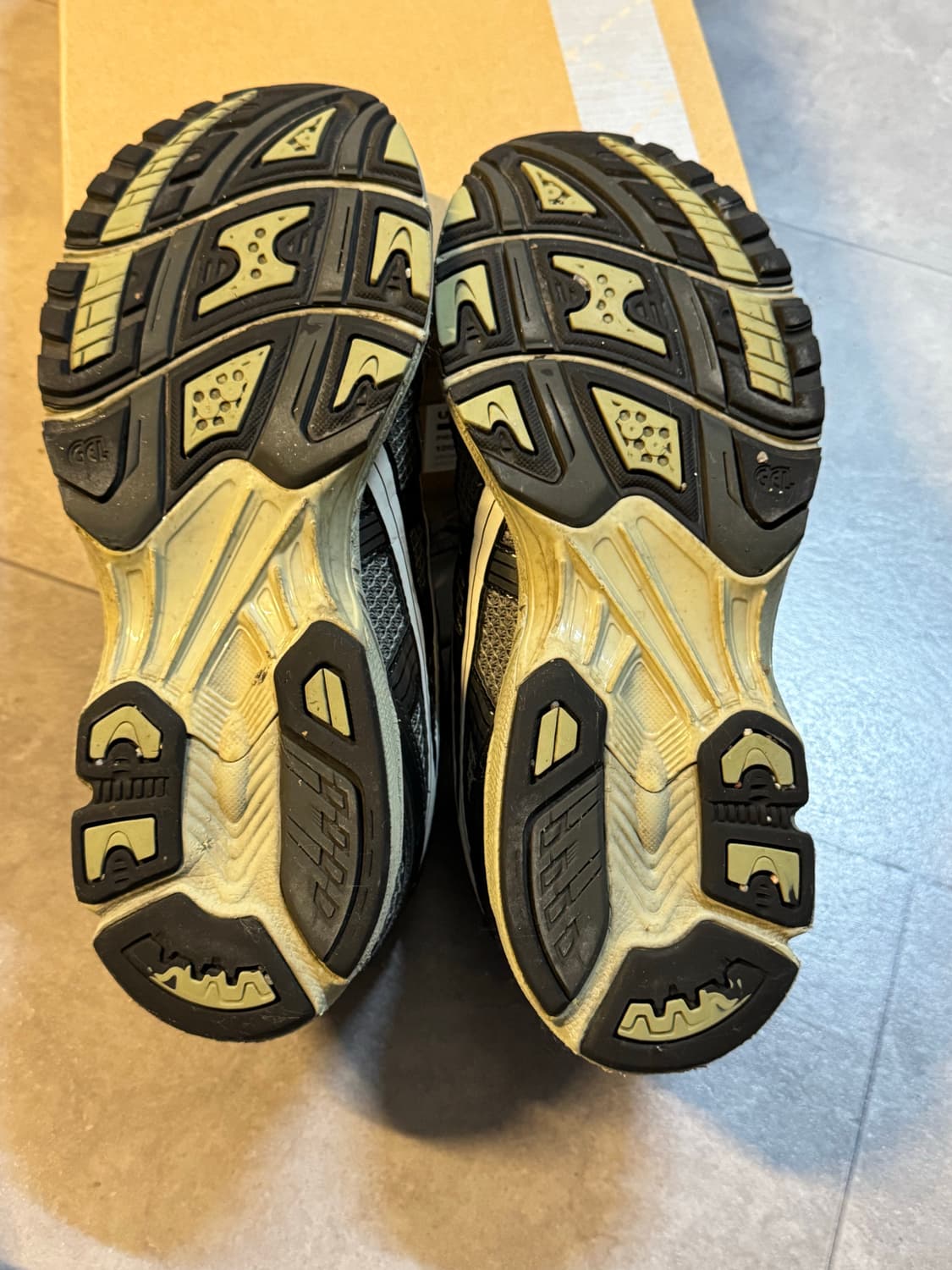 아식스 UB1-S 젤 카야노 14 피드몬트 그레이 상품이미지3