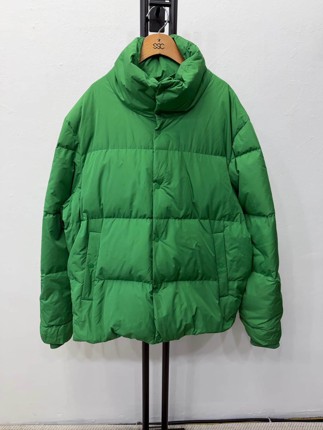 정품) COS 코스 남성 패딩 L 상품이미지1