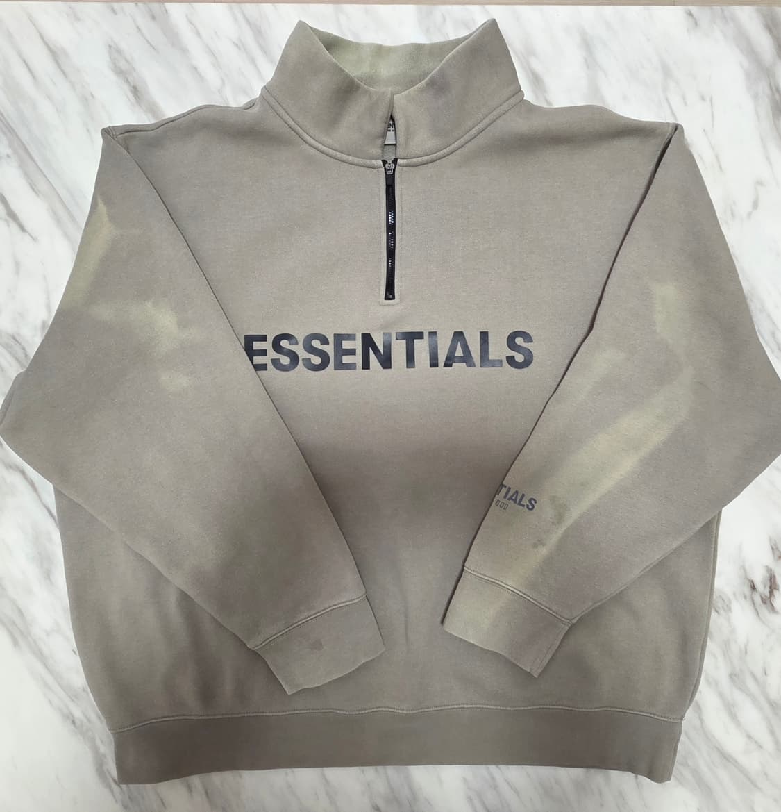 피오갓에센셜 하프집업 스웻셔츠  상품이미지1