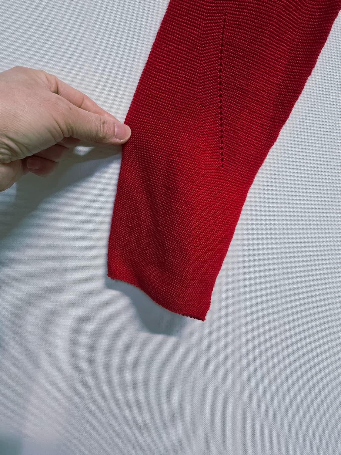 발렌시아 홀가먼트 빨간색 니트66 상품이미지4