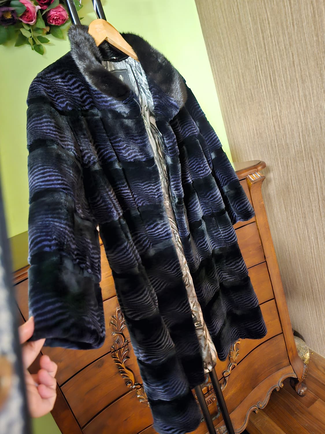 진도 끌레베 밍크카라 렉스쉬어드 코트 상품이미지3