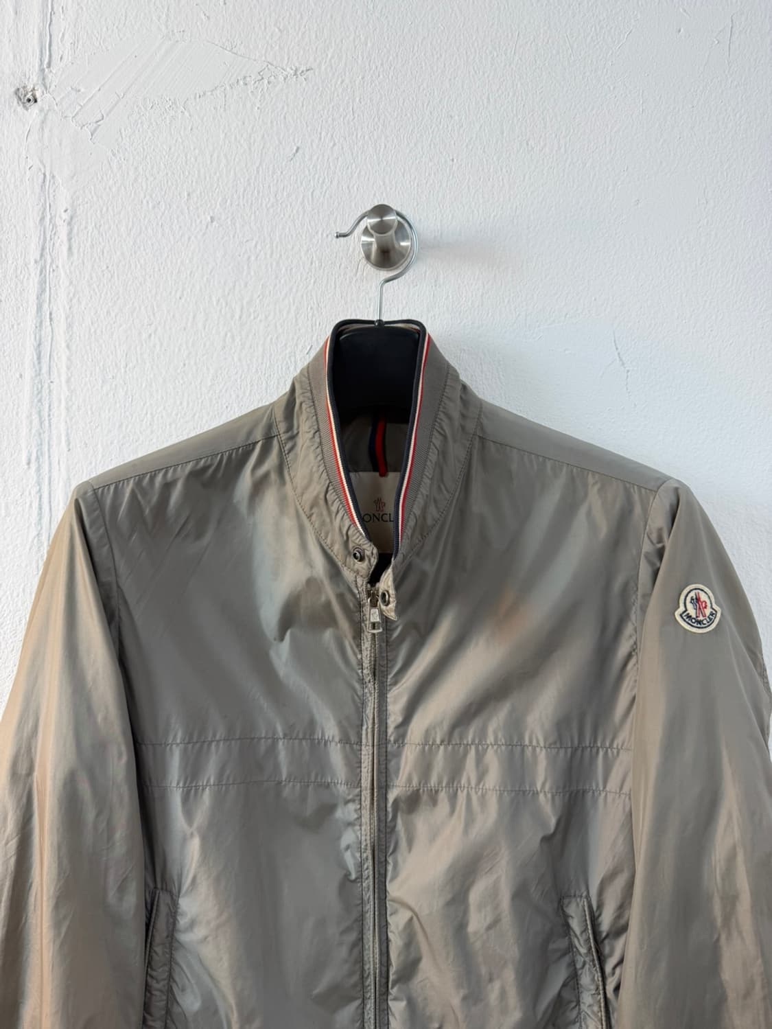 몽클레어 알버트 바람막이 자켓  상품이미지2