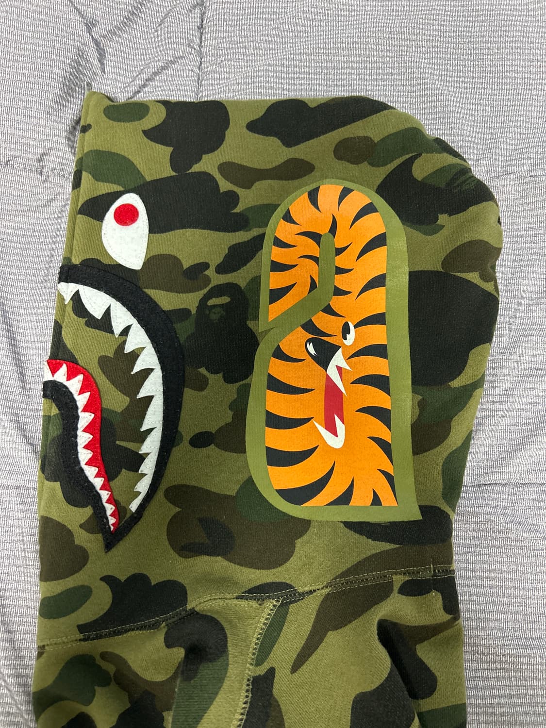 베이프 샤크후드 녹계 상품이미지3