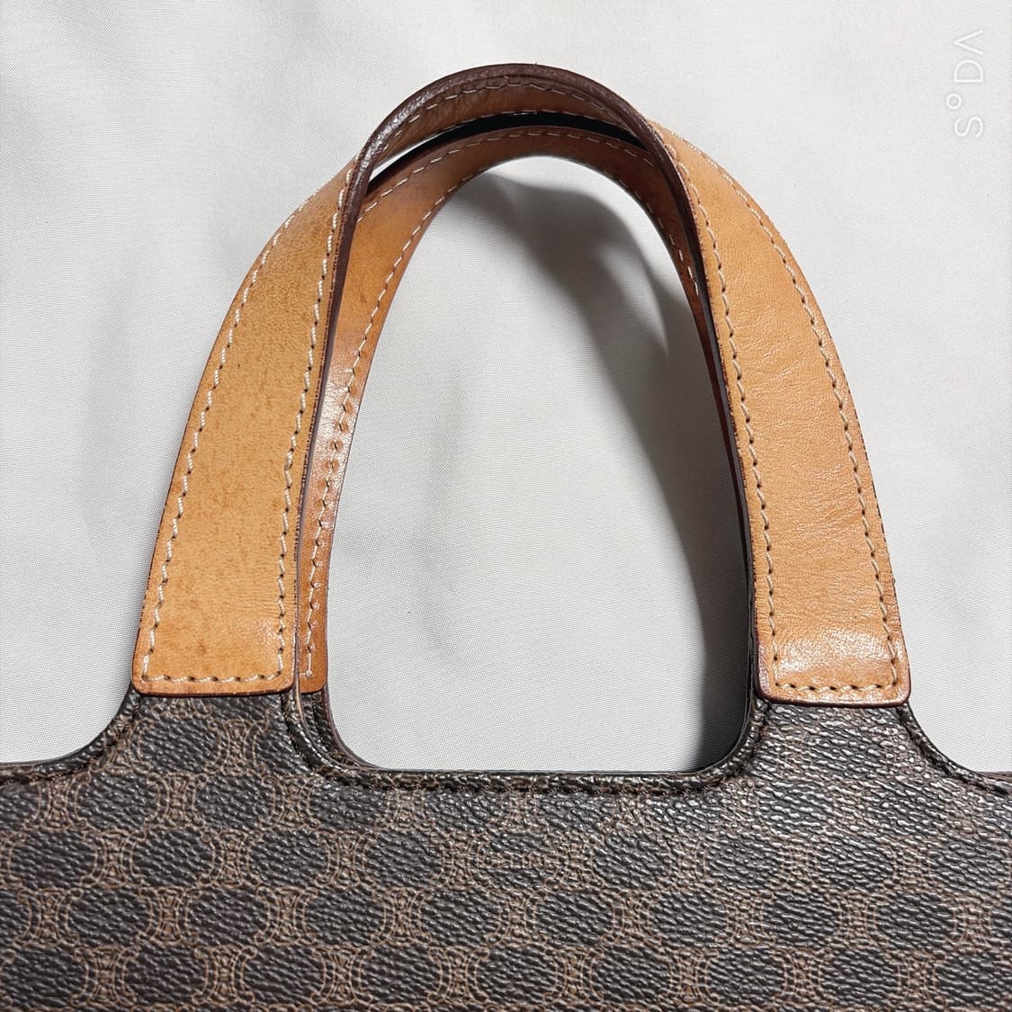 셀린느 마카담 토트백 브라운 상품이미지7