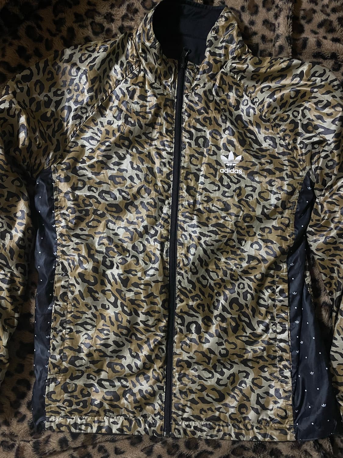 아디다스 리버시블 레오파드 호피 바람막이 상품이미지1