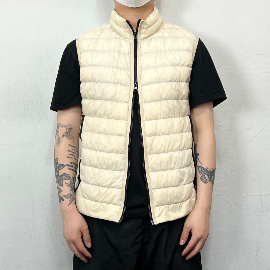 스톤아일랜드 와펜 나일론 경량 베스트 상품이미지3