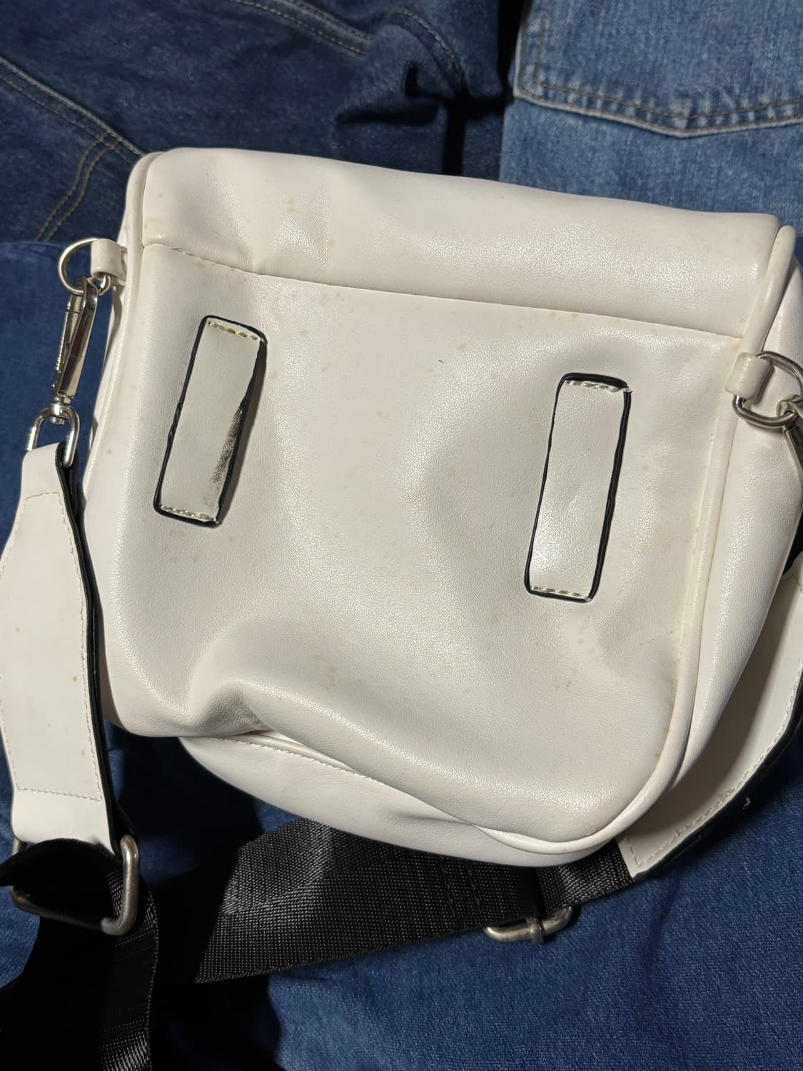 basic white cross leather bag 상품이미지9