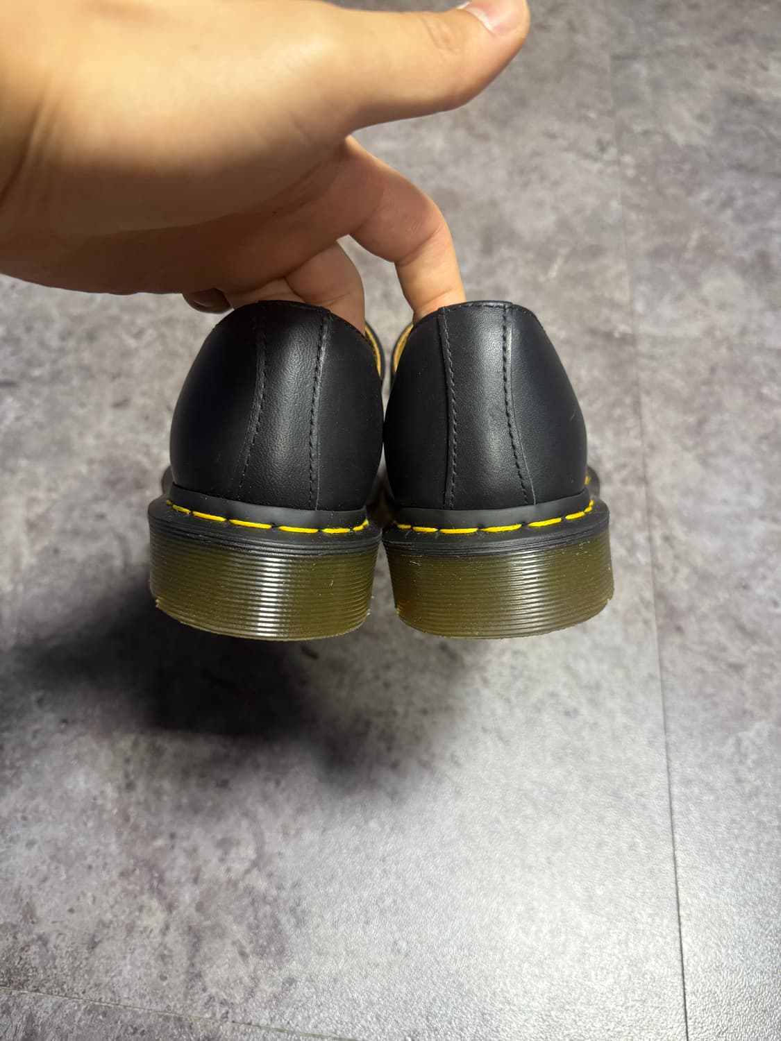 닥터마틴 1461 나파 250 uk6 상품이미지3