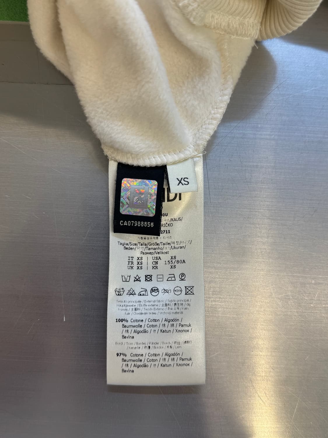 펜디 크롭 로고 후드티 상품이미지5