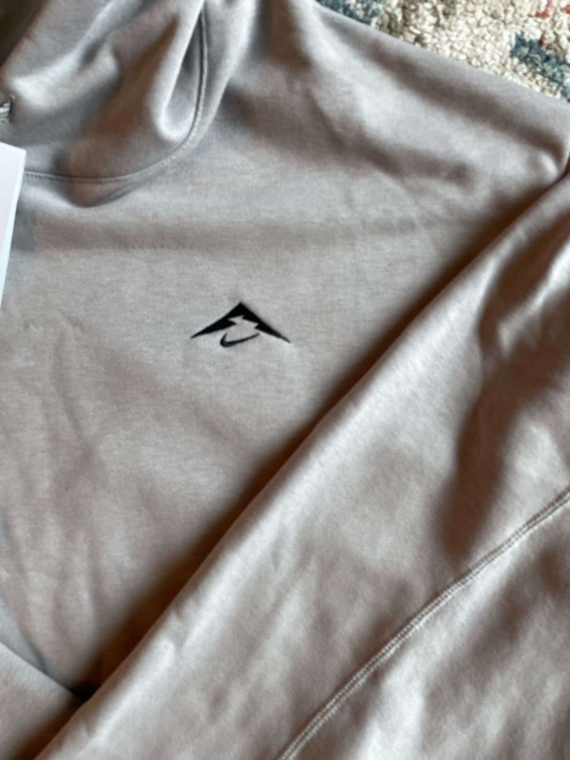 나이키 드라이핏 트레일 러닝 후드 (새제품. XL) 상품이미지2