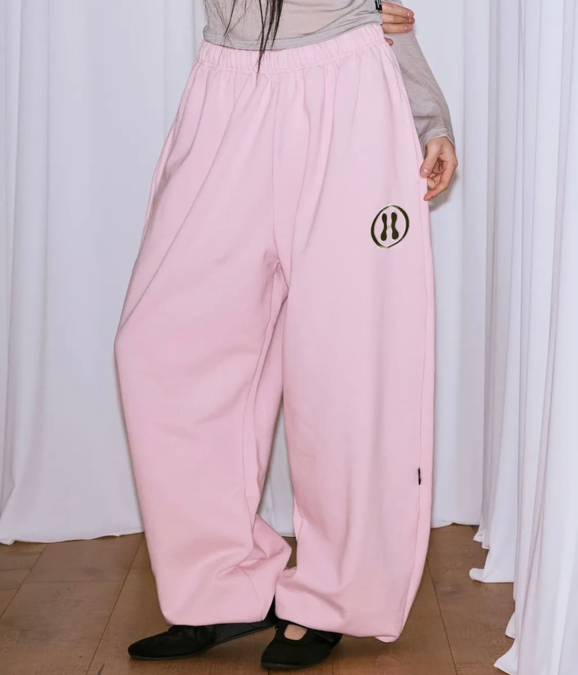 미스테리어스호텔 H LOGO BASIC WIDE PT [PINK] 상품이미지1
