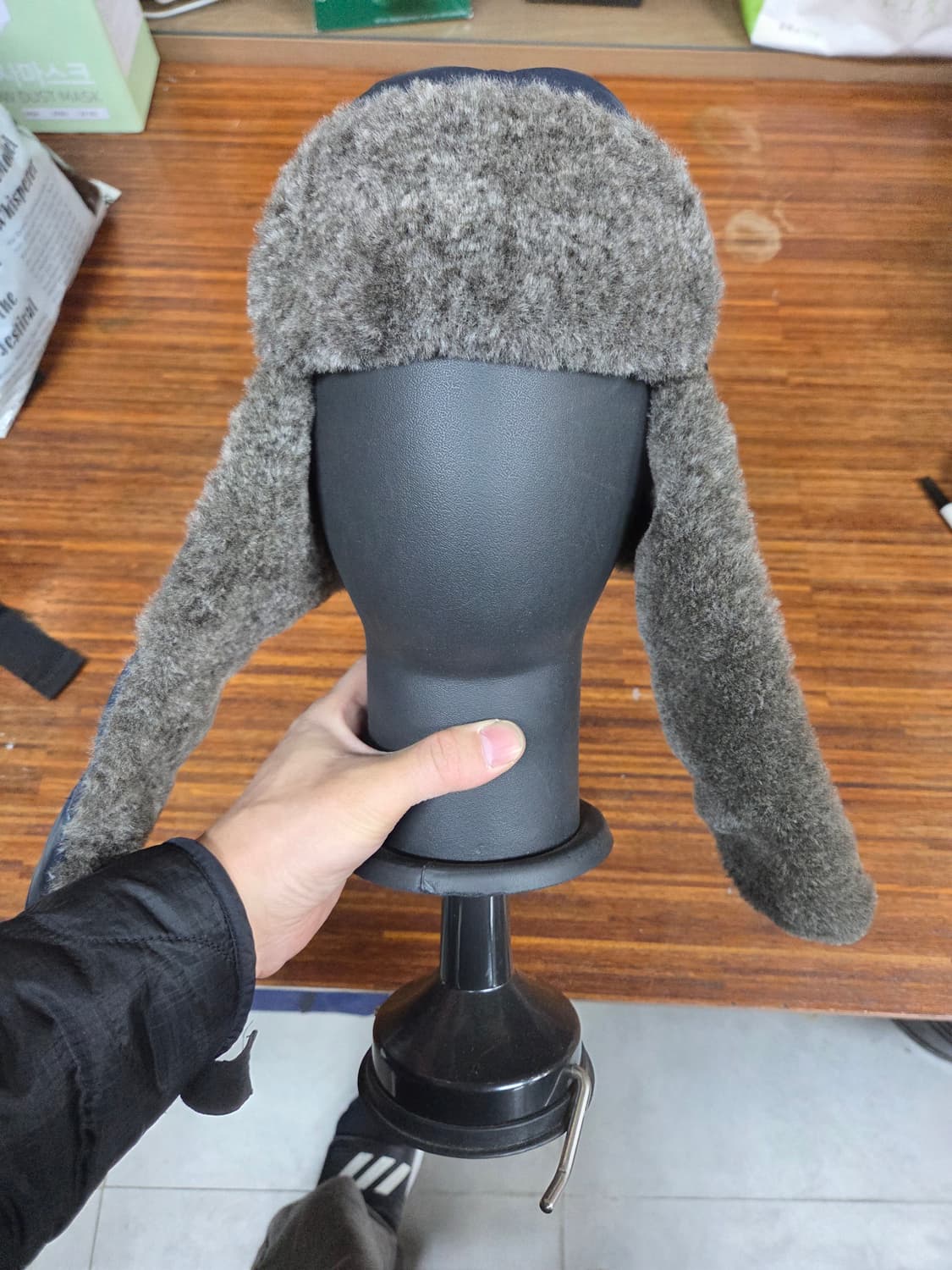 몽벨 구스다운 트루퍼 귀달이 플리스 패딩모자 m 상품이미지1