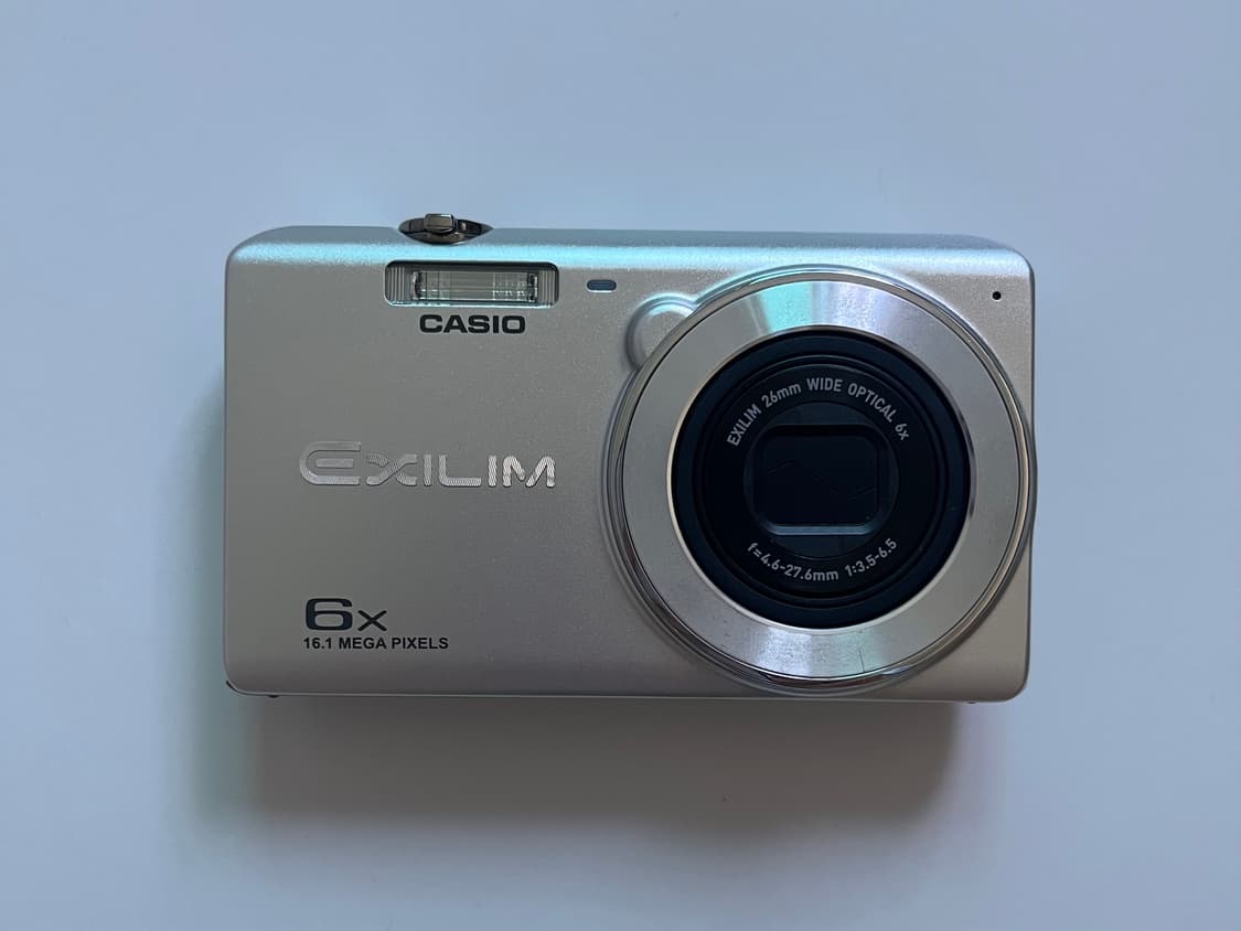 카시오 ZS27 엑슬림 16.1MP 디지털카메라 실버 상품이미지1