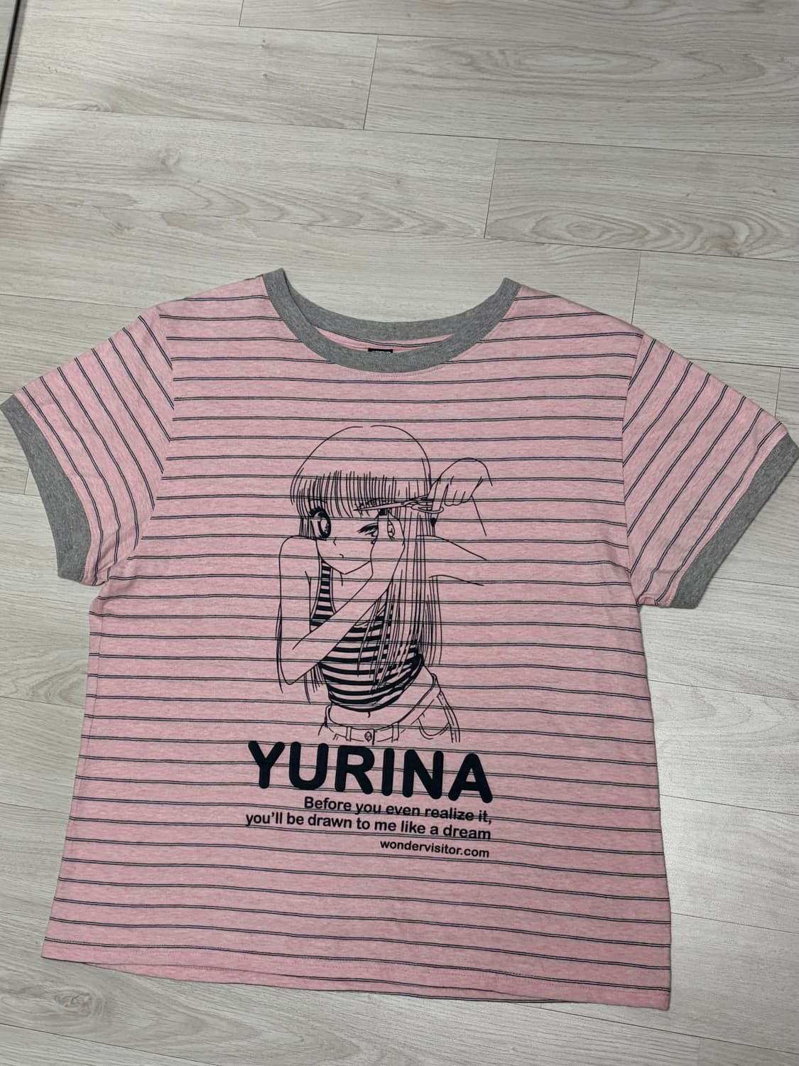 원더비지터  유리나 핑크 스트라이프 반팔티셔츠 상품이미지3