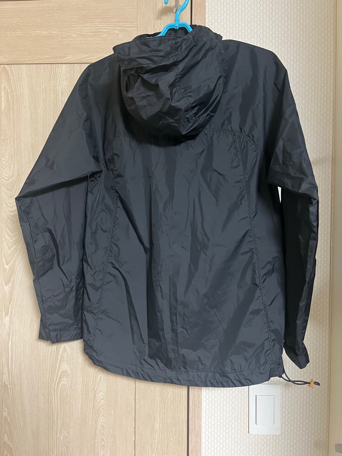 나이키 맨체스터유나이티드 블랙 바람막이 상품이미지2